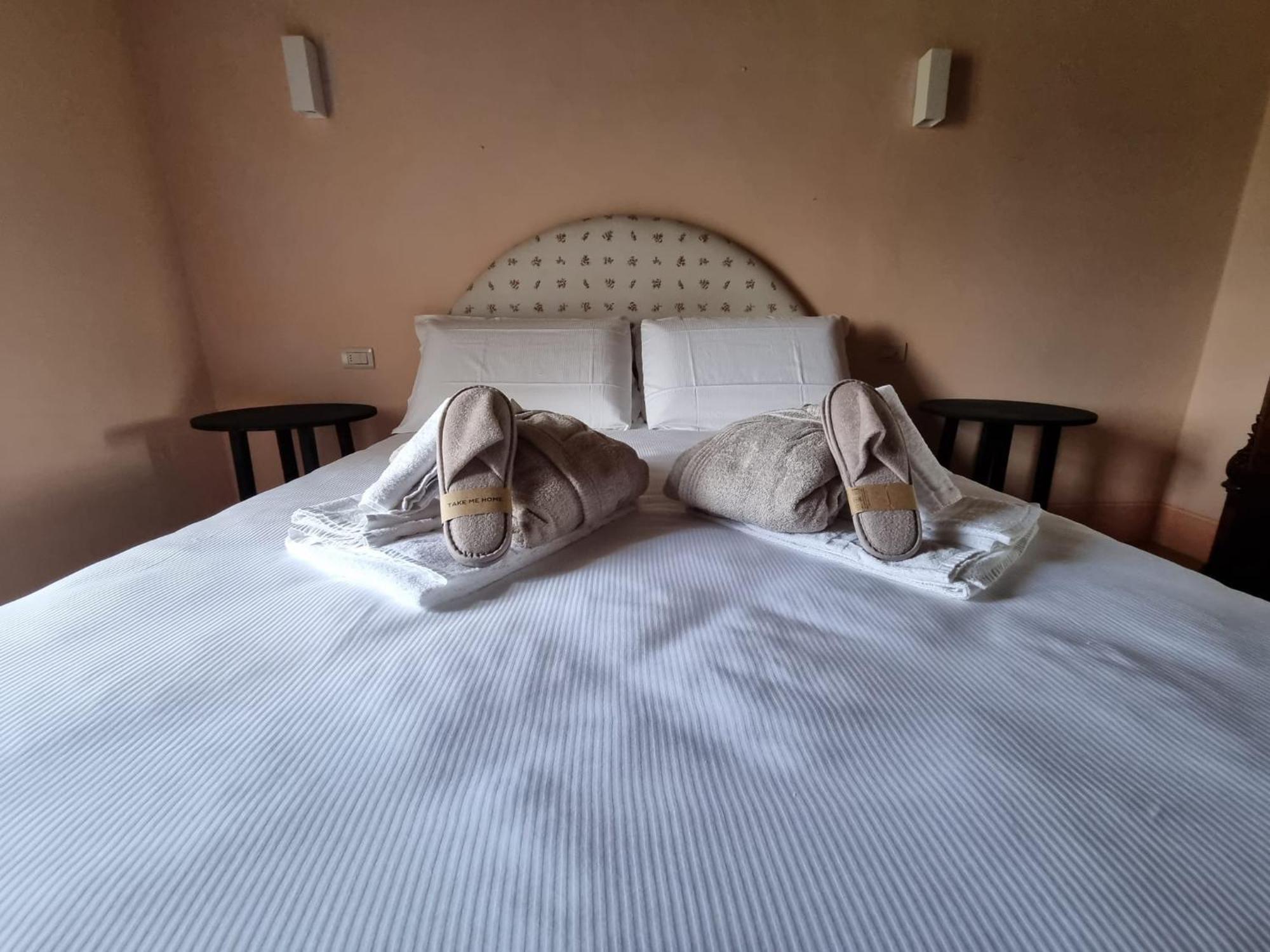 Agriturismo Le Sorbelle D'Orcia Con Piscina Pienza Buitenkant foto